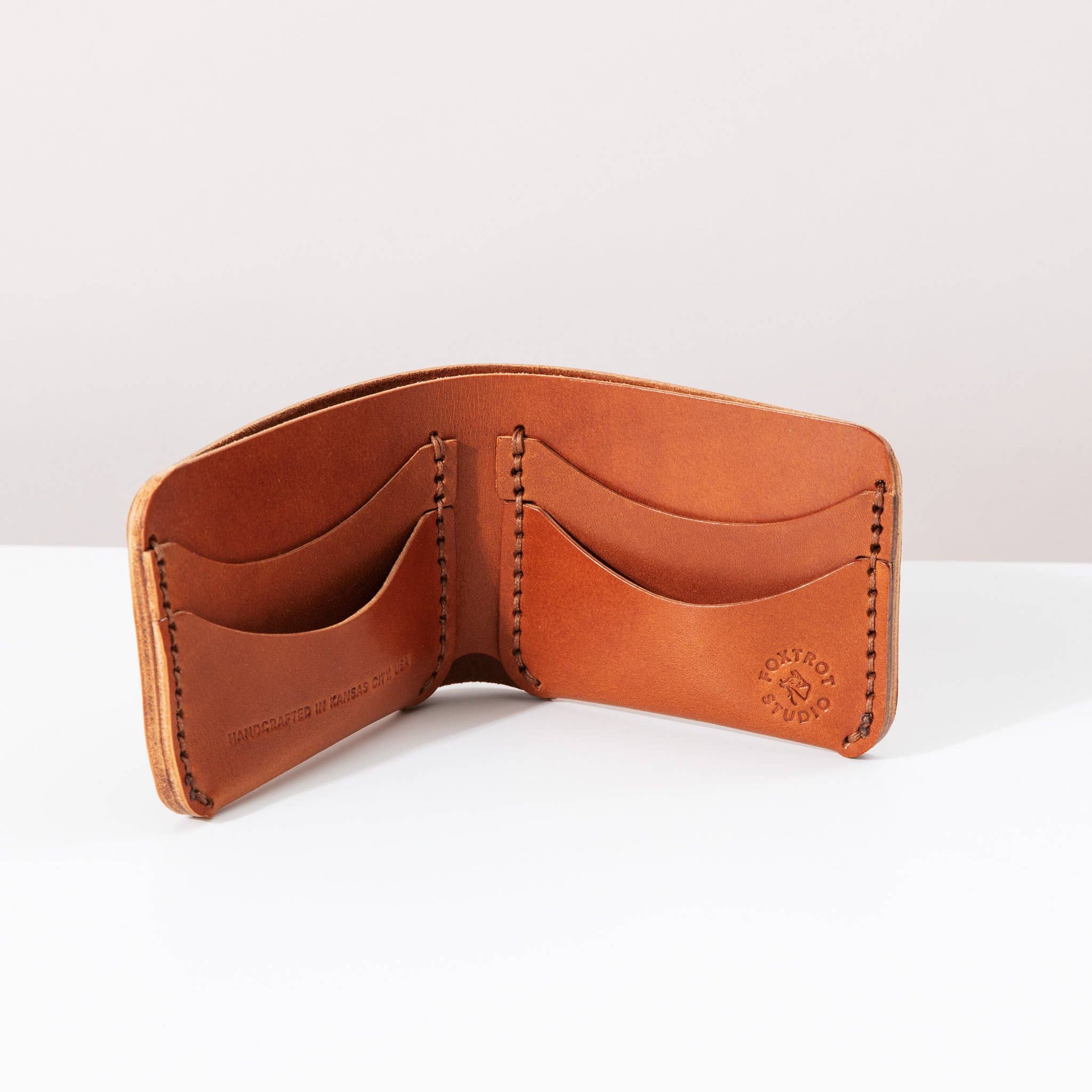 Foxtrot Studio Bifold - Cognac